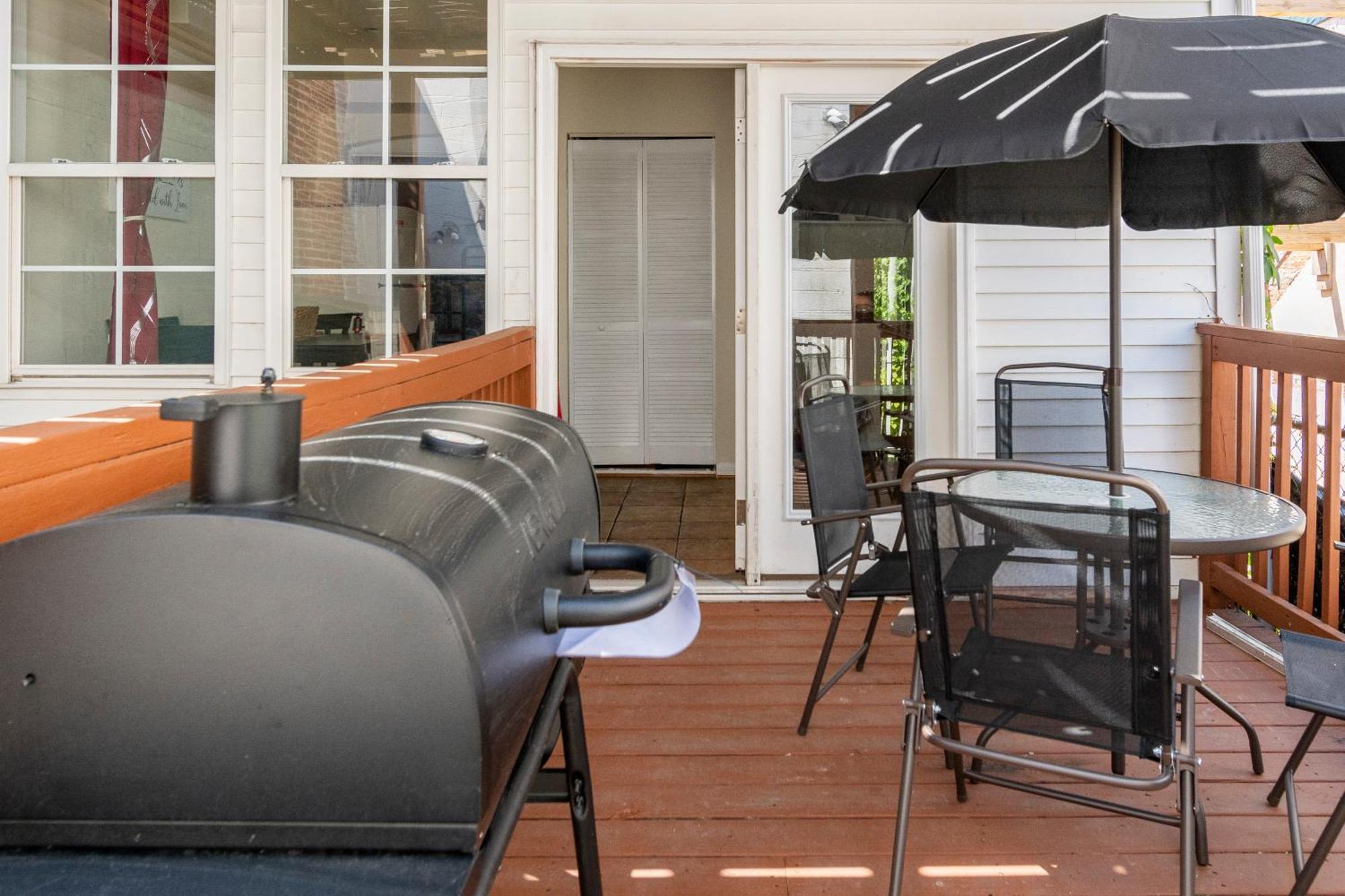 Cozy Apartment At Washington Dc! Sun Filled & Comfortable! ภายนอก รูปภาพ